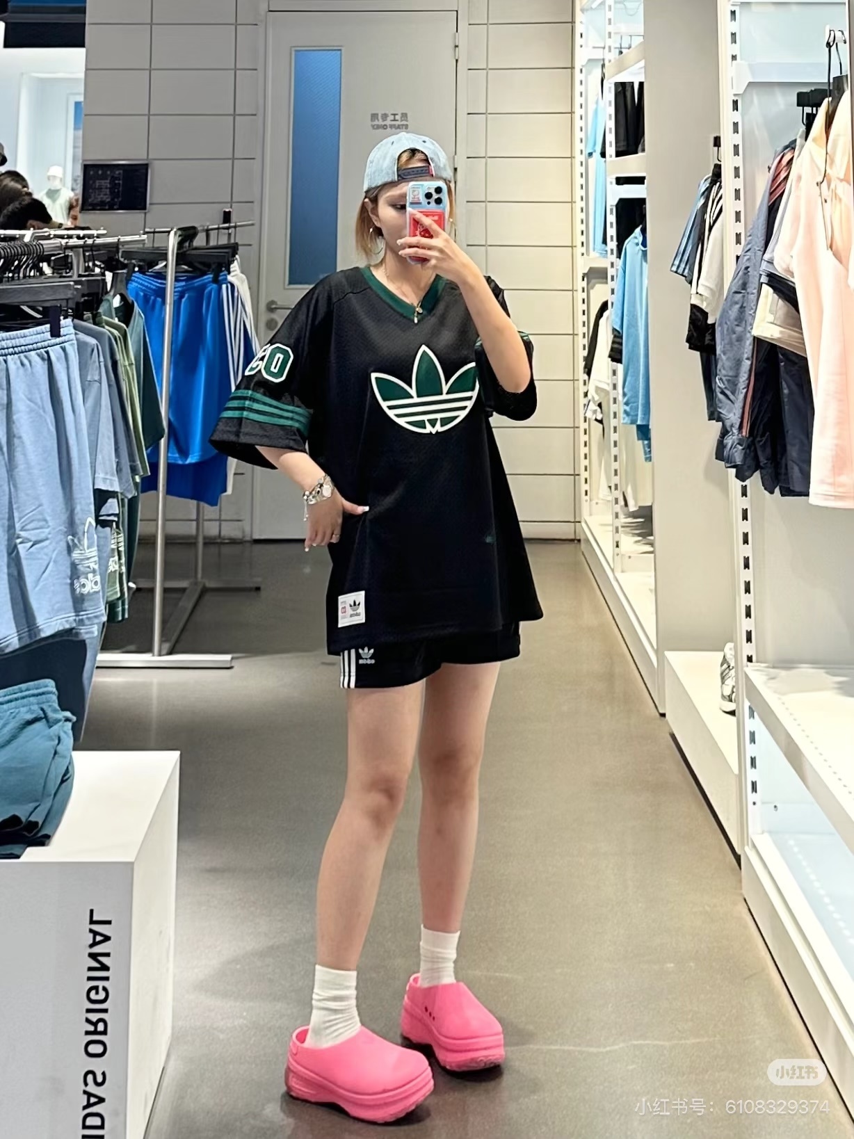 7ff2edb4e19b6202b64db8ba38b0fb81.jpg
