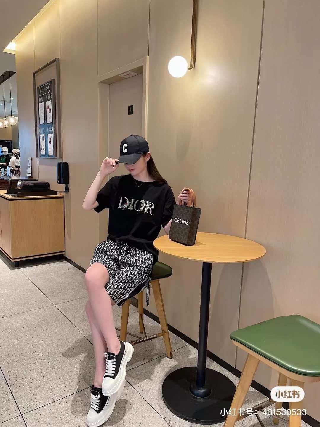 8c7b0ce0f2f2c6f66a9b1d94ee8d6996.jpg