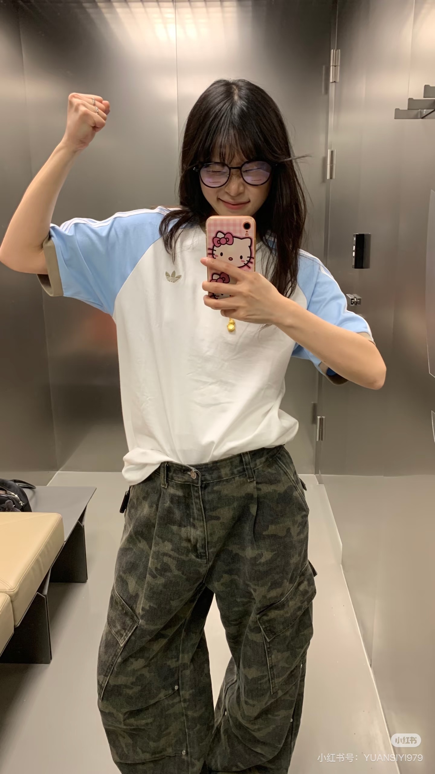 9bcbc3fa6726cc24f4d2aa46e3c51a1c.jpg