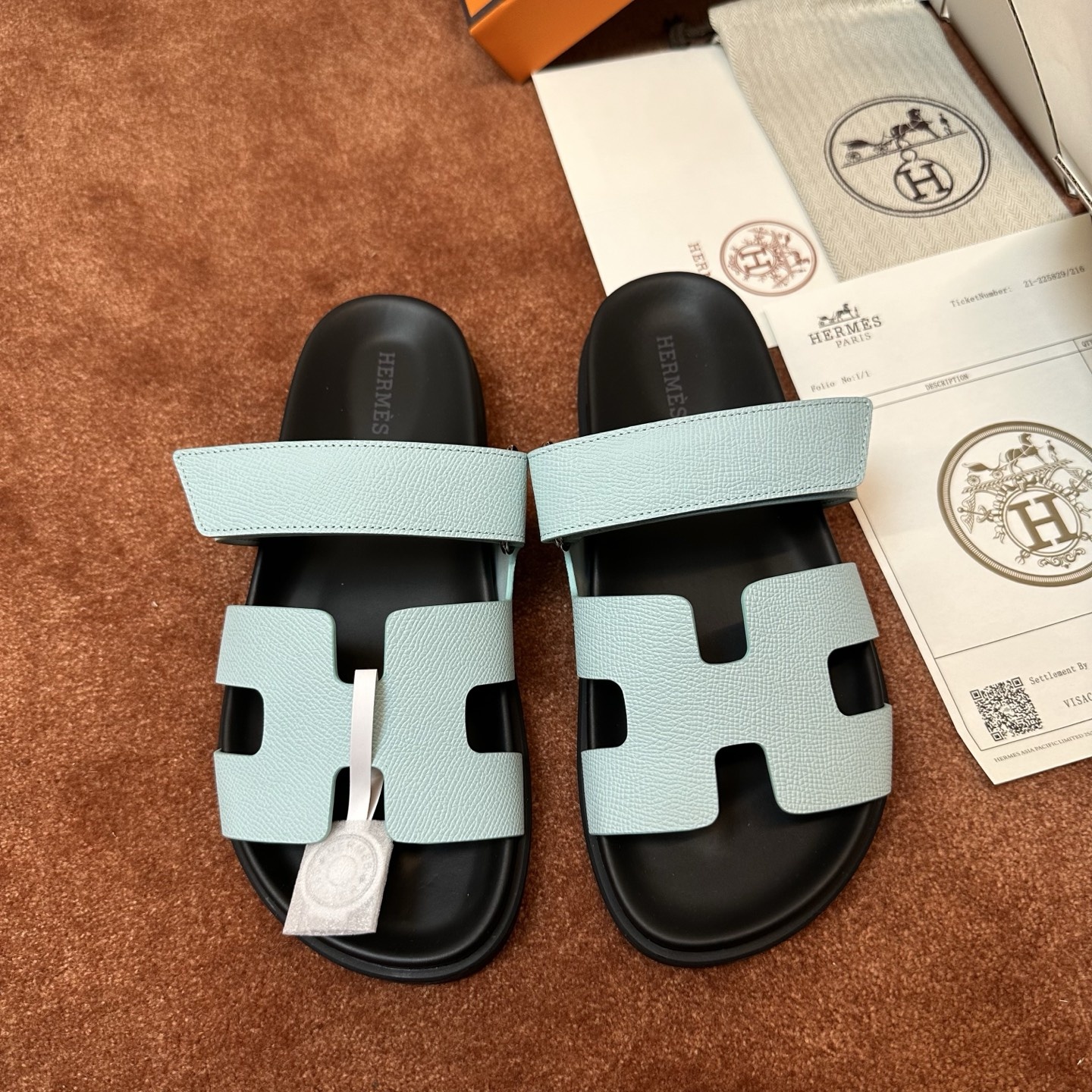 ad7aa6bcbd17a10e03419acf18e81edc.jpg