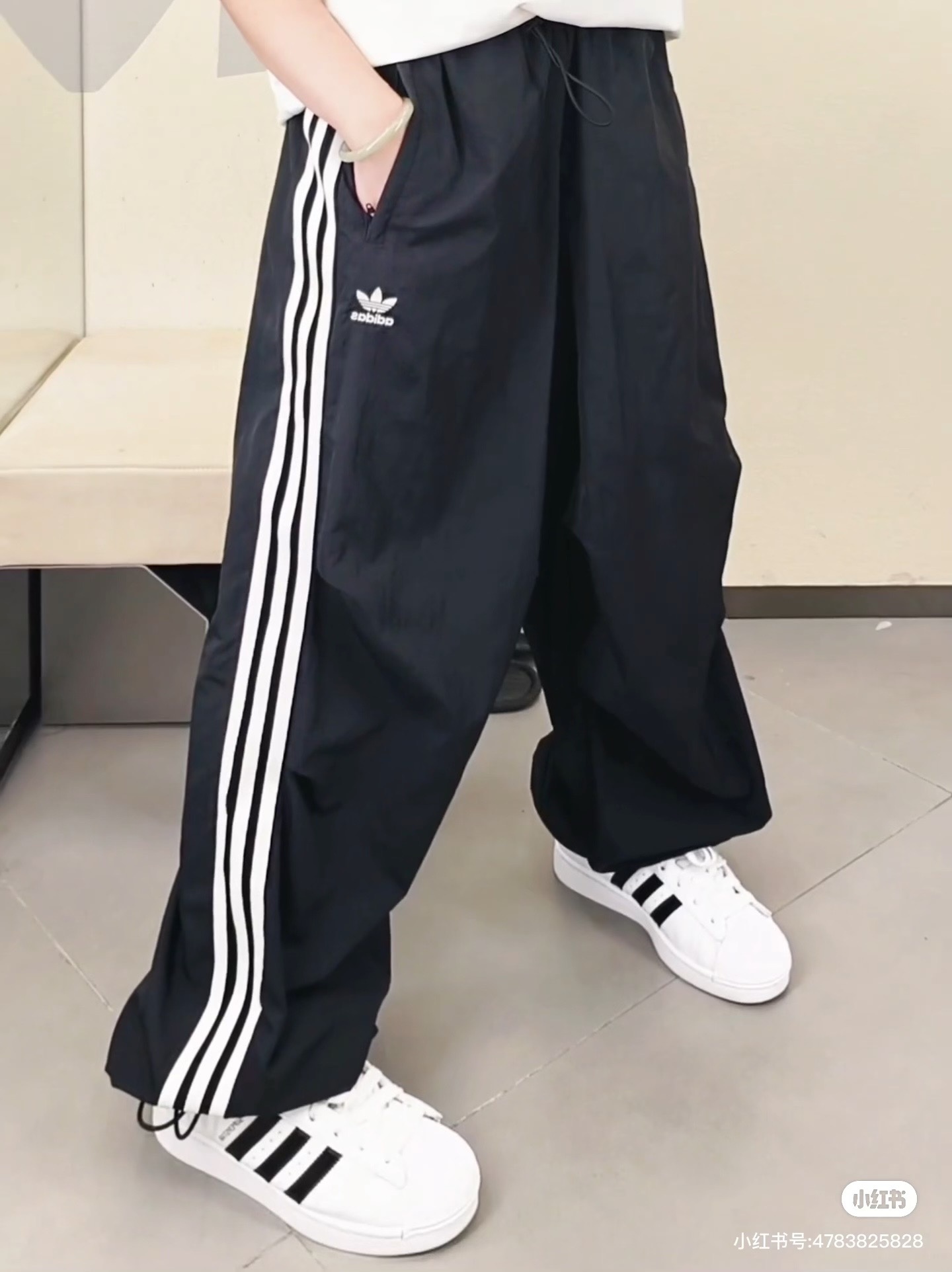 c1c2f1fb53fda356e9a78d63ed7dffac.jpg
