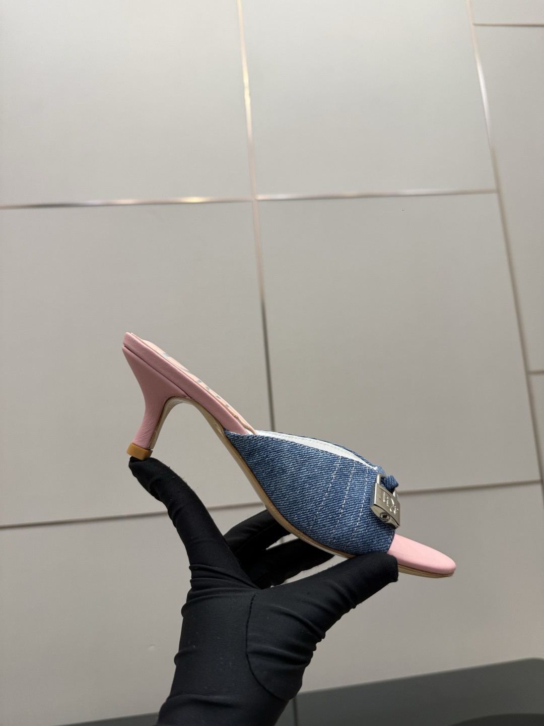 d10c9b09658c6372f76a0f5b8797ae5d.jpg