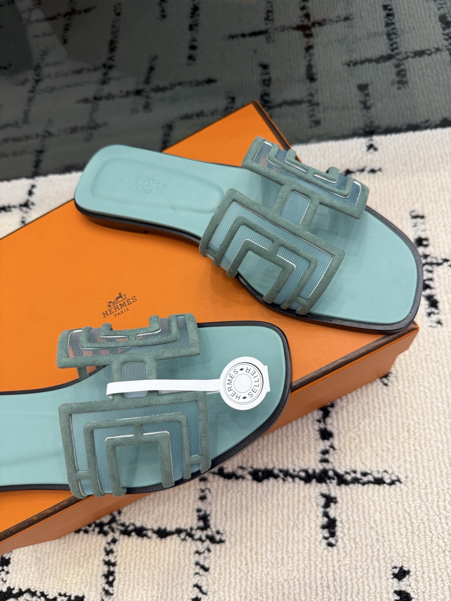 edc7c01d983ce9380737f662ab240cad.jpg
