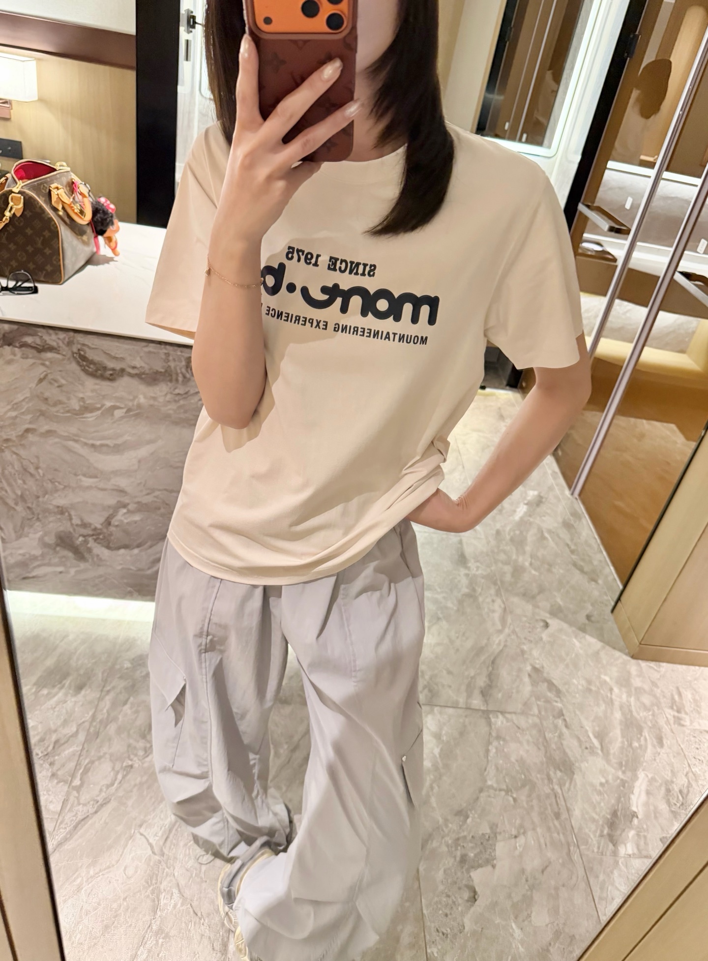 20283eb8d3bf9294d6f950b0a590a6db.jpg