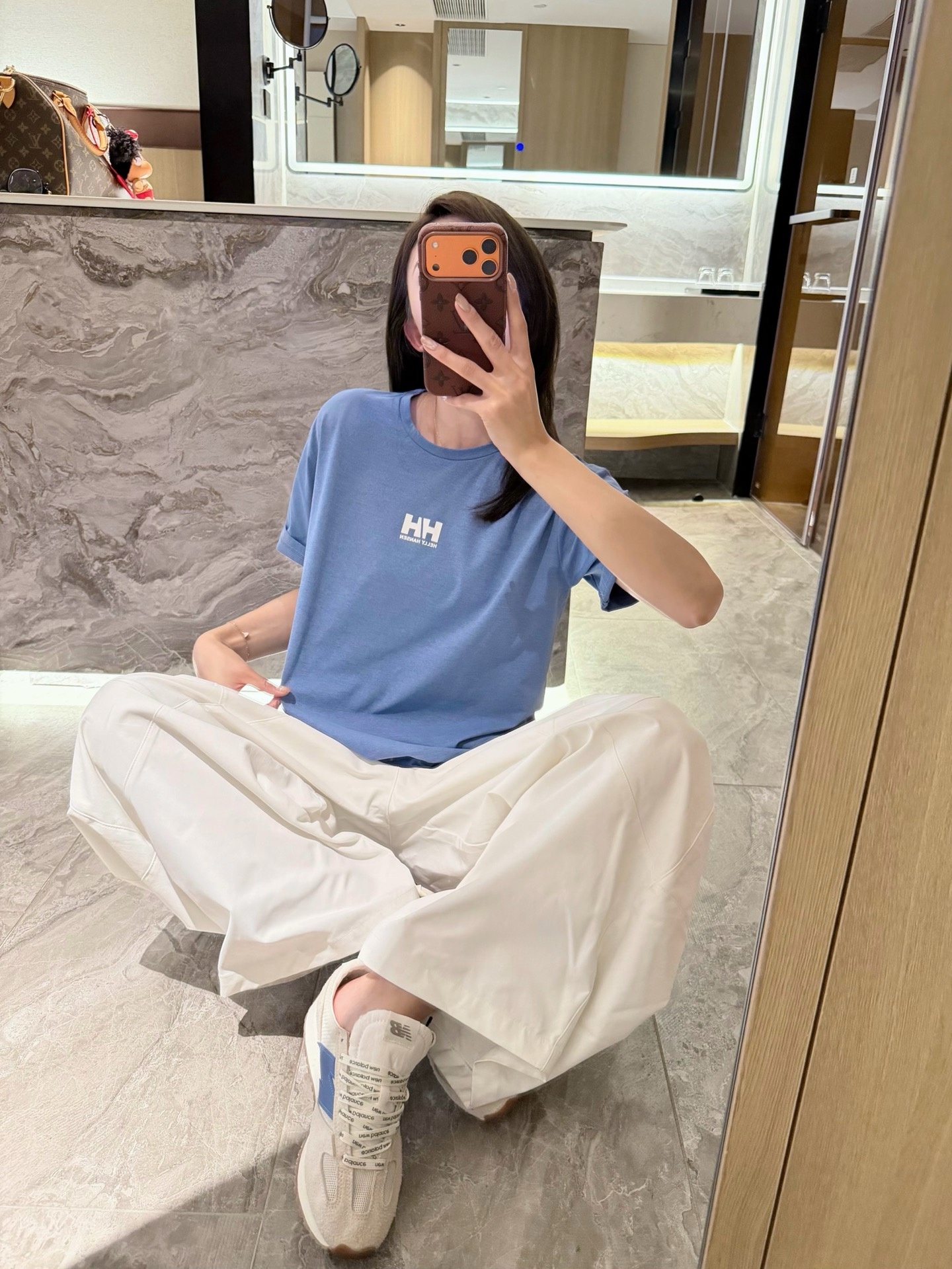3b9ef88f4334287ac9e97ec8b87a8c17.jpg