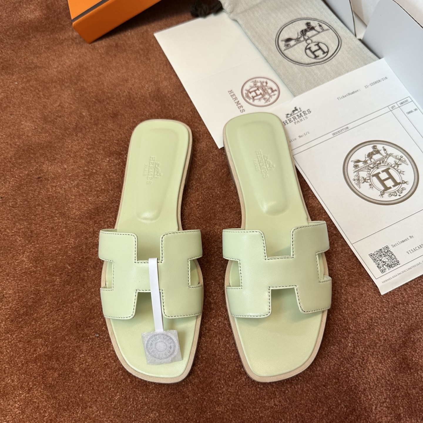 a3b251bf2fe34bc24698141ea1ead15f.jpg