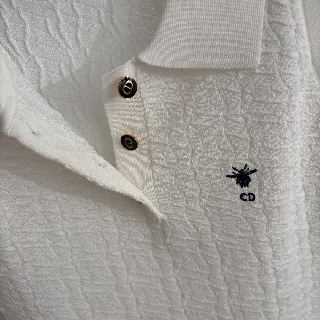 a459bdd09e9f3d9519957ab2f6792e94.jpg