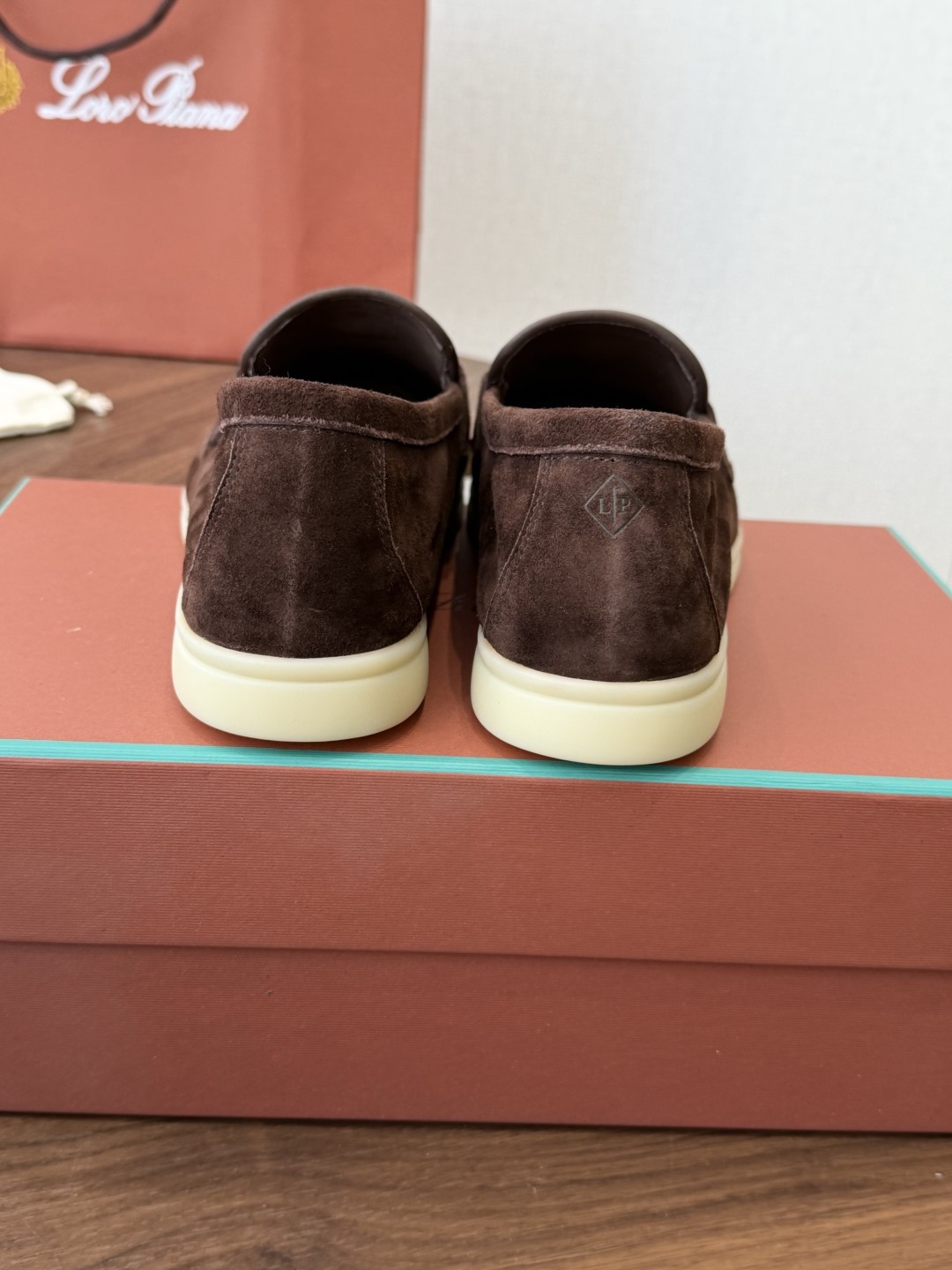 ba5b99411313065035df97eb90cc4908.jpg