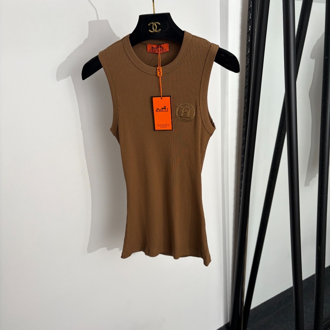 dff78c5103ea4cc92426abd9a6f18022.jpg