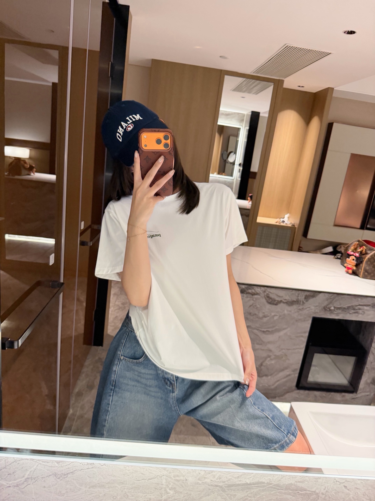 f40bd0b6a67b0ab0a552e0ff48b1f2a2.jpg
