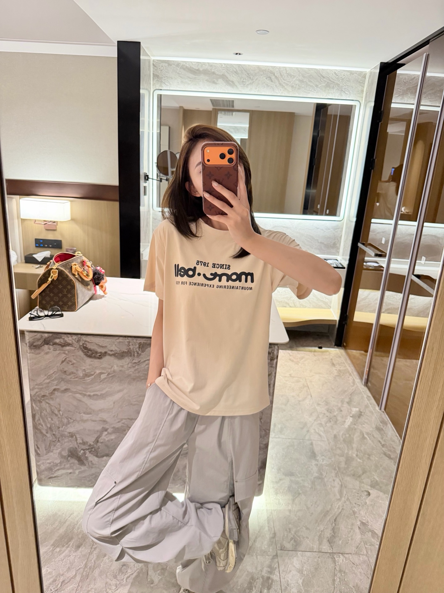 ff9c963b2aaee45c25c4c4c768f49bb4.jpg