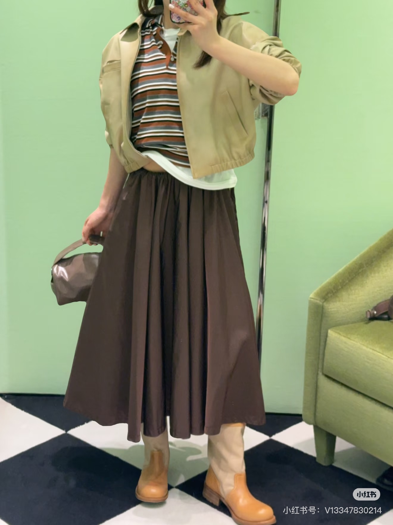 67d263ccd841353233fec5e4c85c15aa.jpg