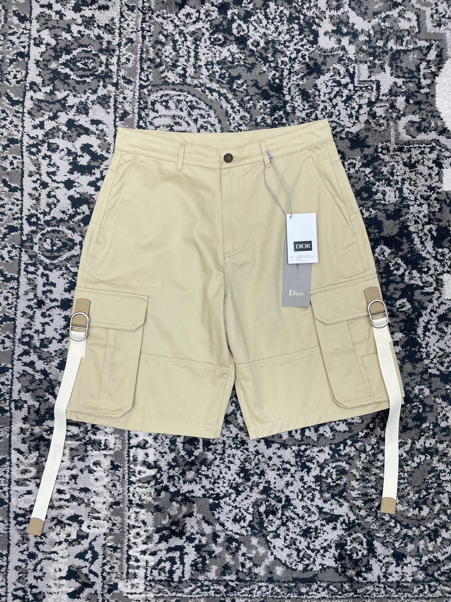 755e90044cf02480daf8246ee5038738.jpg