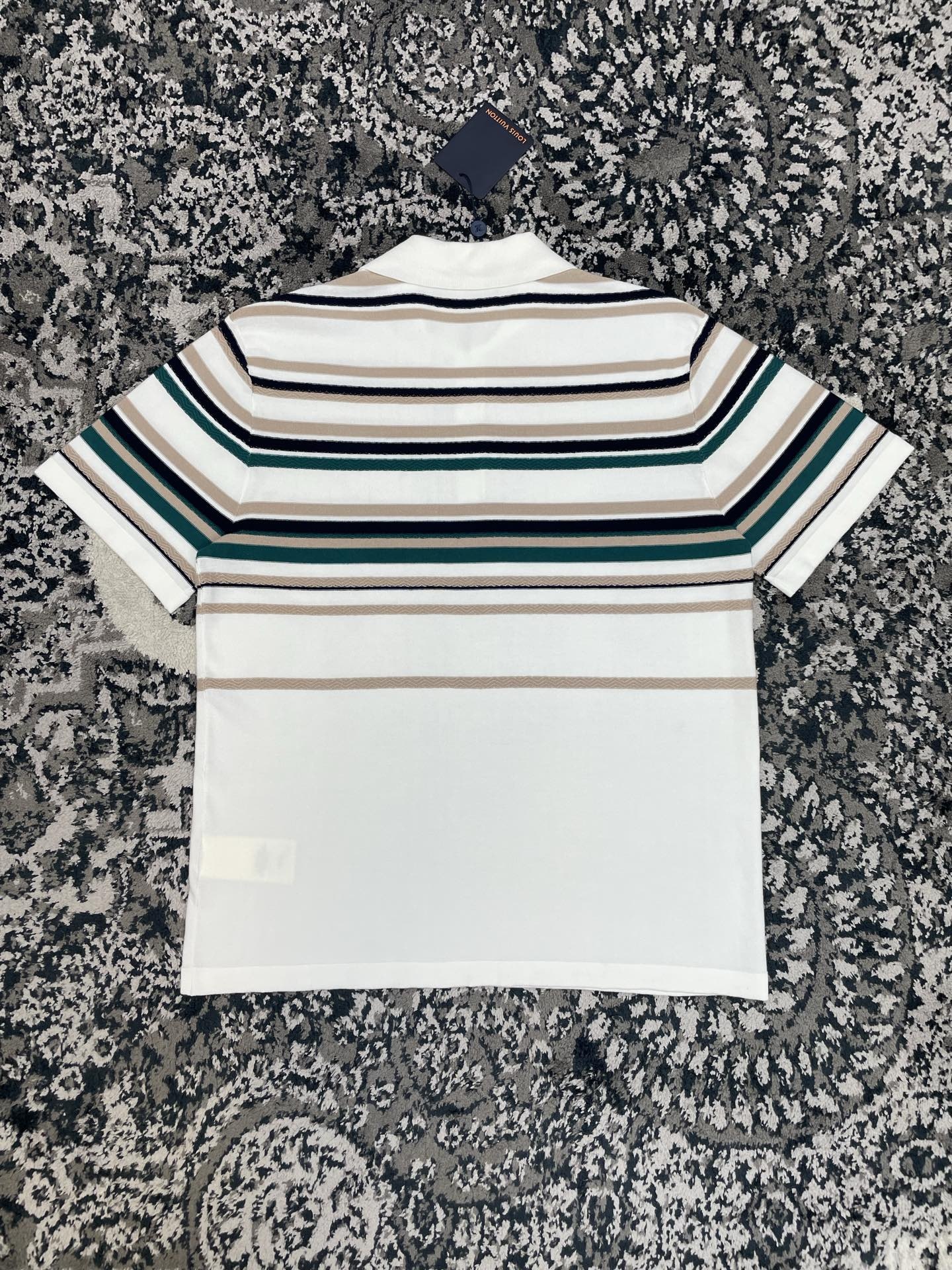 bf9b8088b1ae83f0a8d5d4b4540656e7.jpg