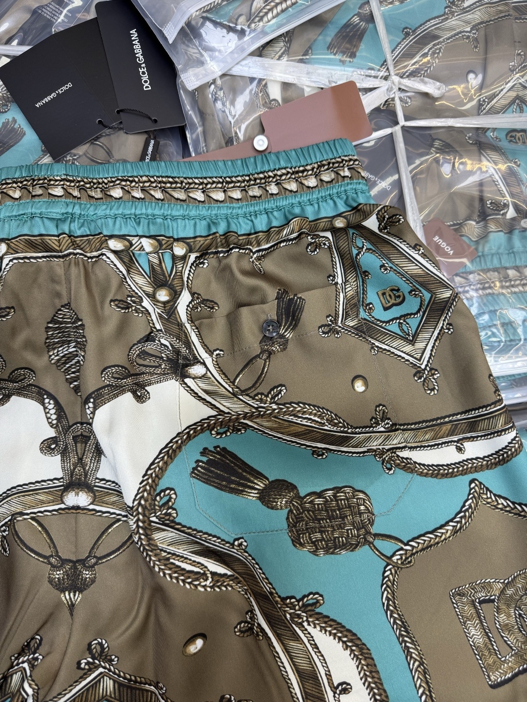 f5bd5059329895f90fc30360b7fdde81.jpg