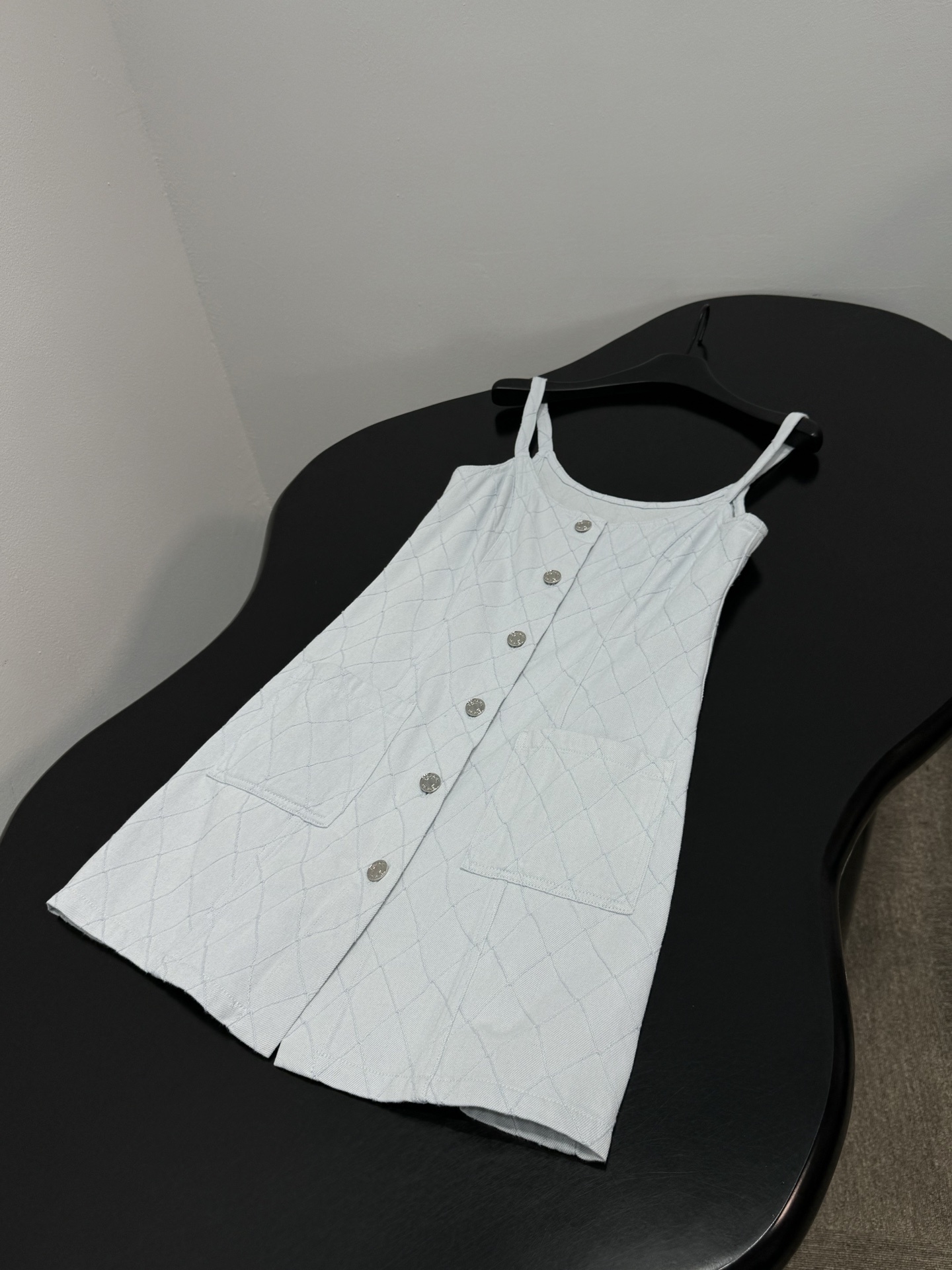 07a53e765551bea7ca015f985216babf.jpg
