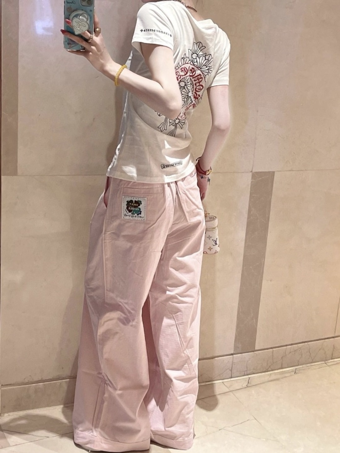 08be62f1a49f187f9f4bc9511e59caff.jpg