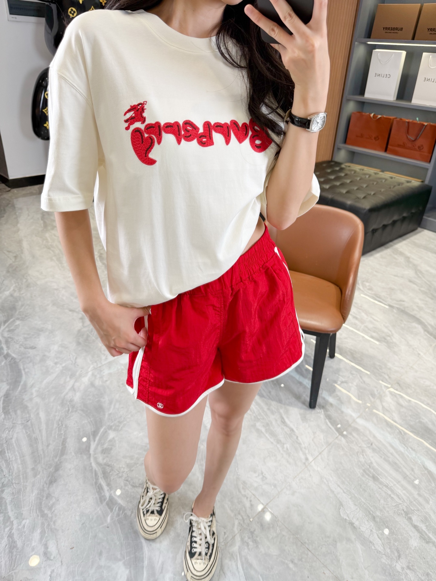 291ffefa21b195a1be6c7c3c52862169.jpg