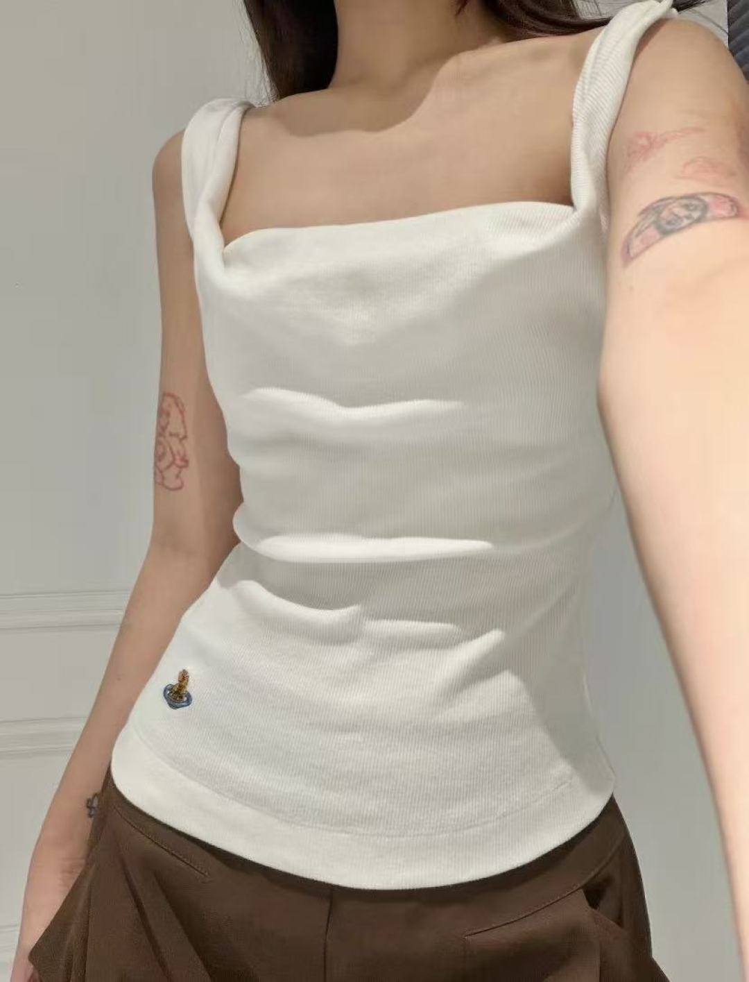 34b47ca465004ddf84817906cc77a03c.jpg