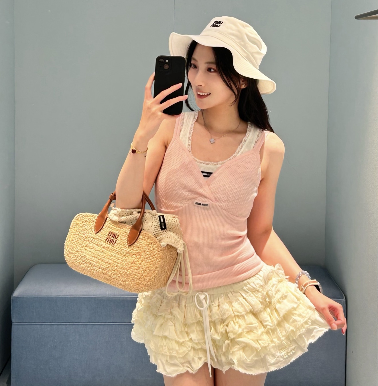 522c1535ef1528f019fa978bcbb66a1c.jpg
