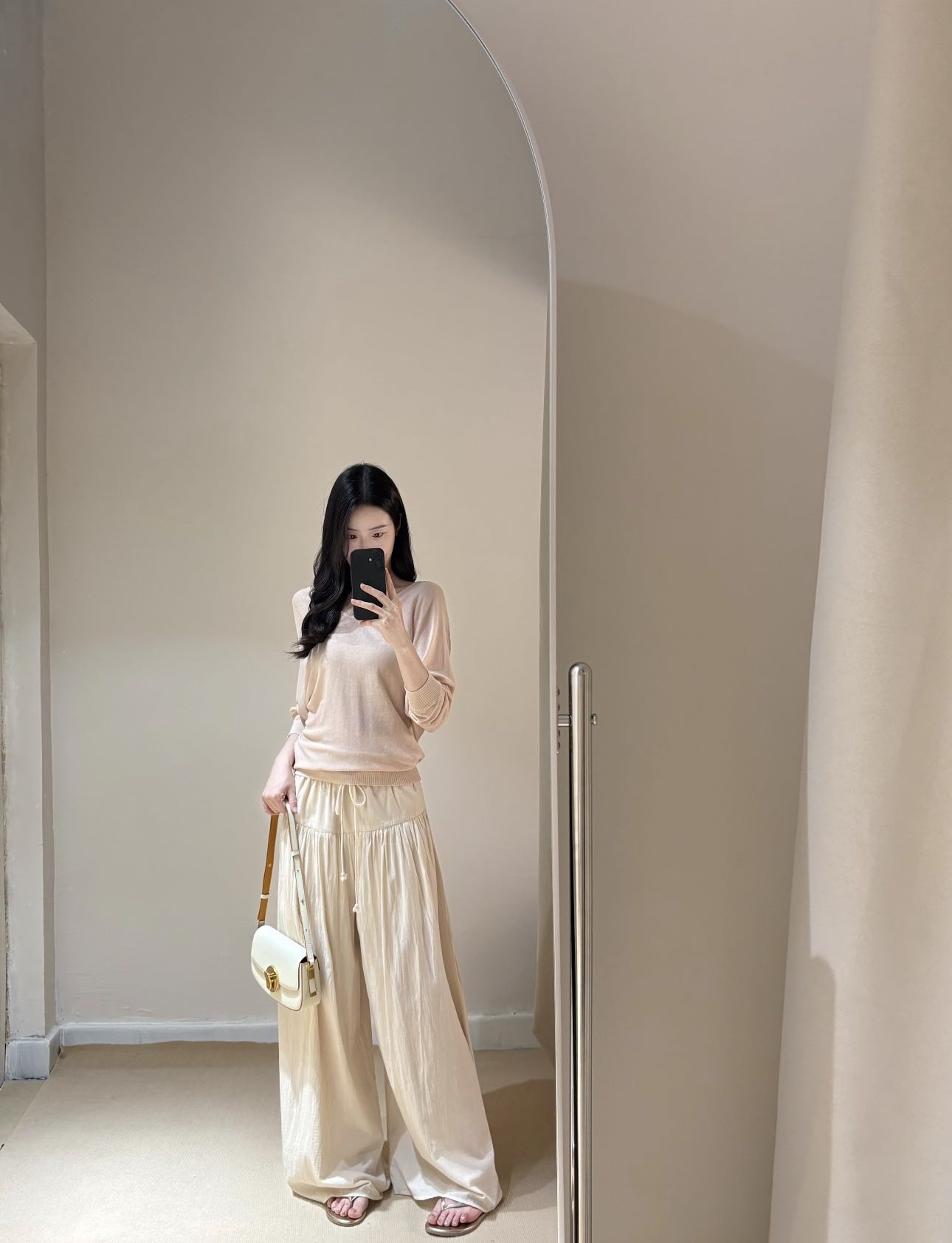 55490c1a3bc86cc8b41cbce5c2c3fdb5.jpg