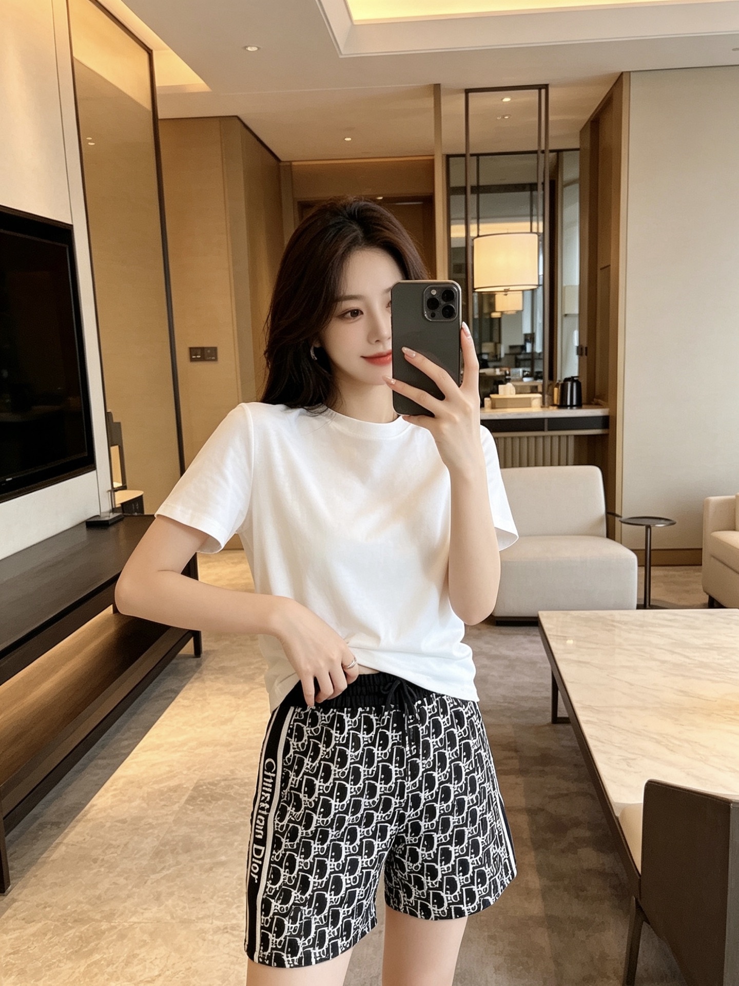 698c1c2a52ae6ef6350cb0d90fb3f53c.jpg