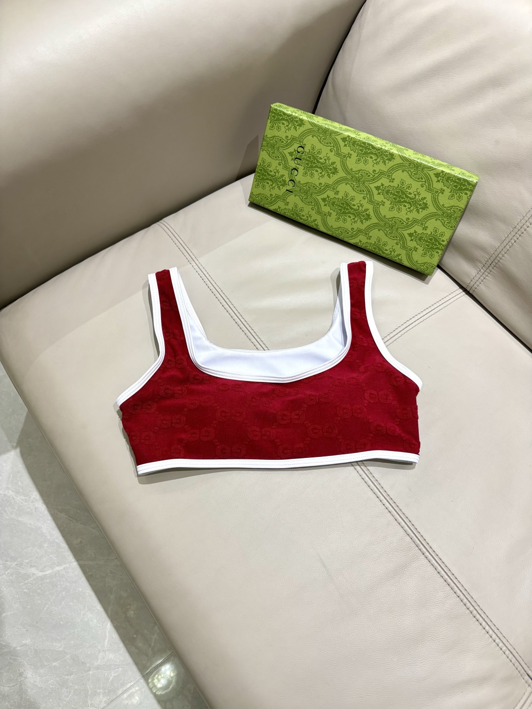 6d5a900d377368622a3e210e72dcadb8.jpg