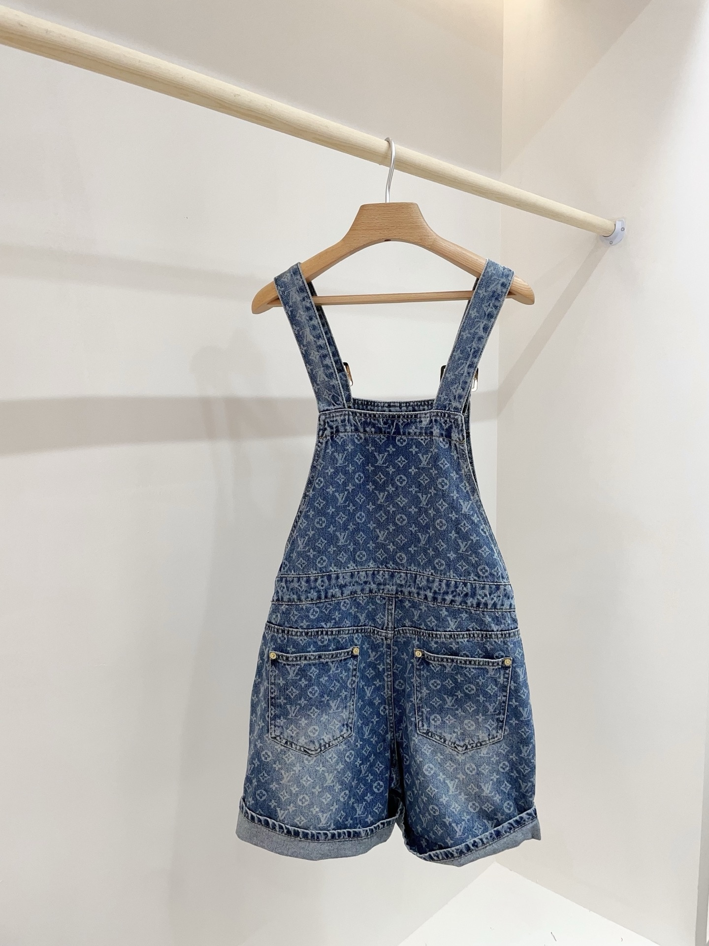 78c492fedcaabedc67f317ec73fe3d9d.jpg