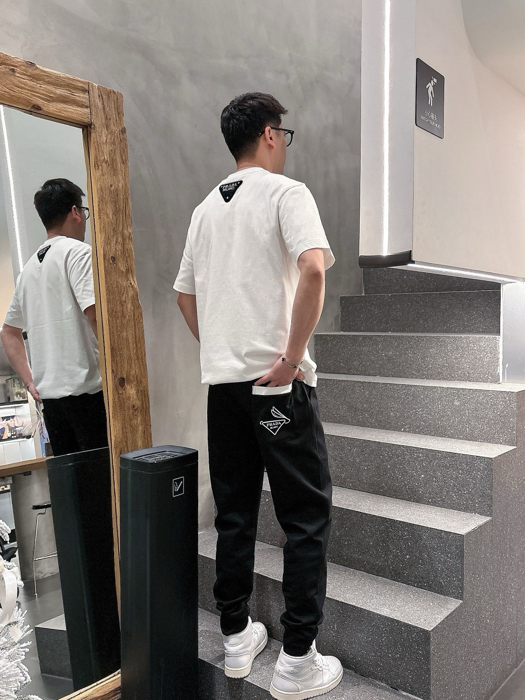 9a3ccca345c4a4d07a2fa288300c336d.jpg
