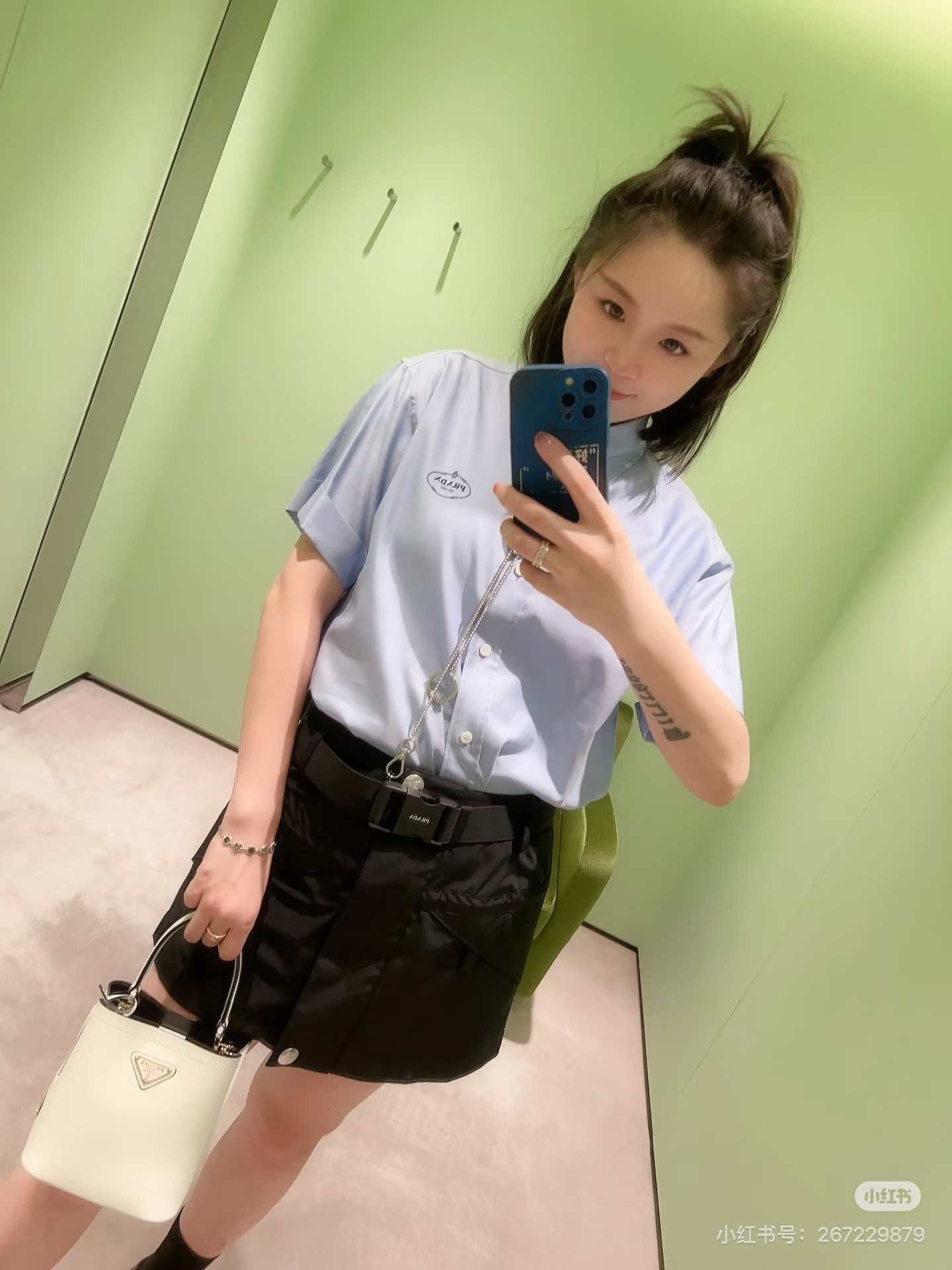 9f764e1a2d25b1ad869fe015bd8ae5aa.jpg