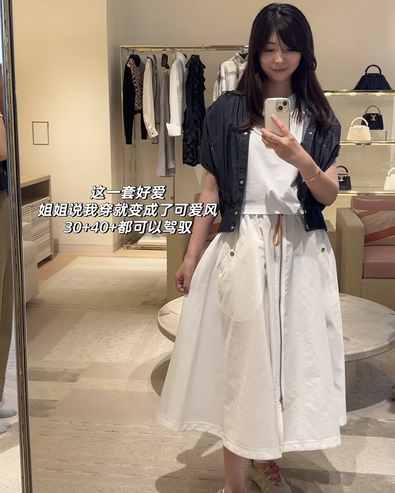 ba6281a503744c922a8cbe226af3938c.jpg