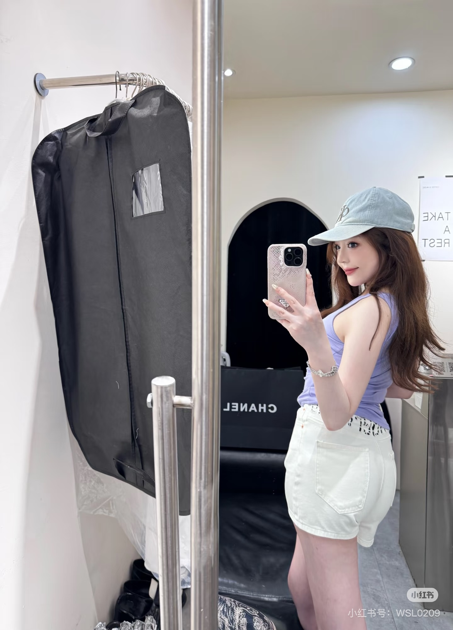 bf6bd161f7a9c8da20f73f07cd6c4490.jpg