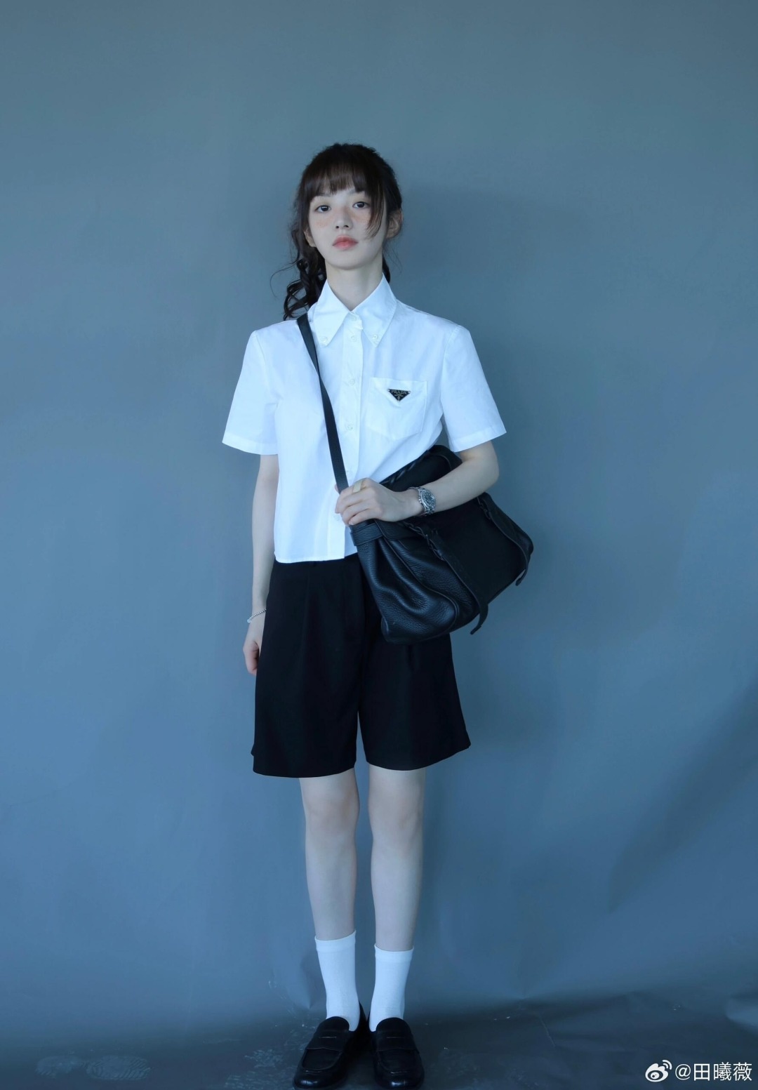 dbd9f8b35747819bd66d9491d3a53e13.jpg