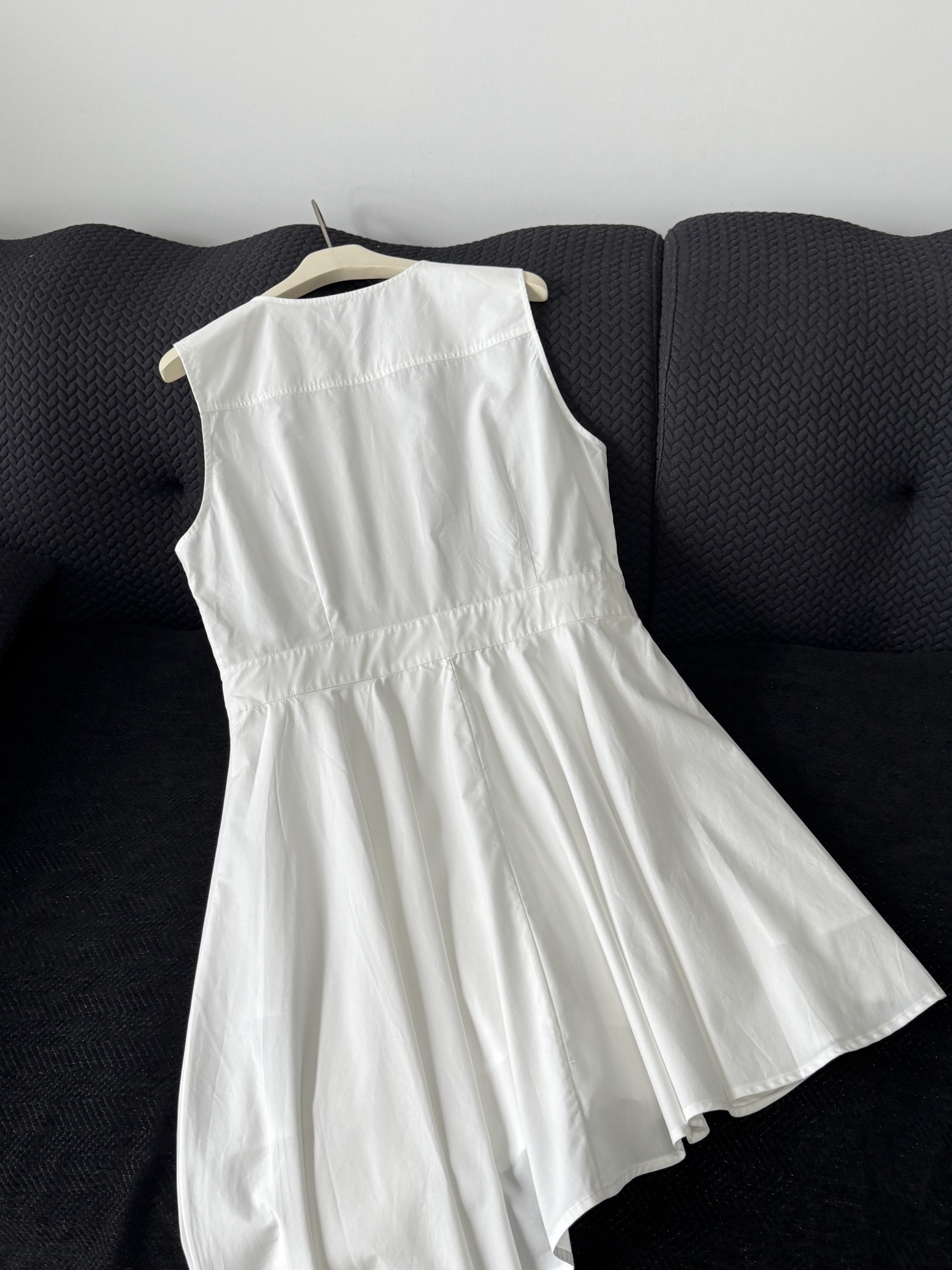 dd16246ffacf57017be3d8494fc636f1.jpg