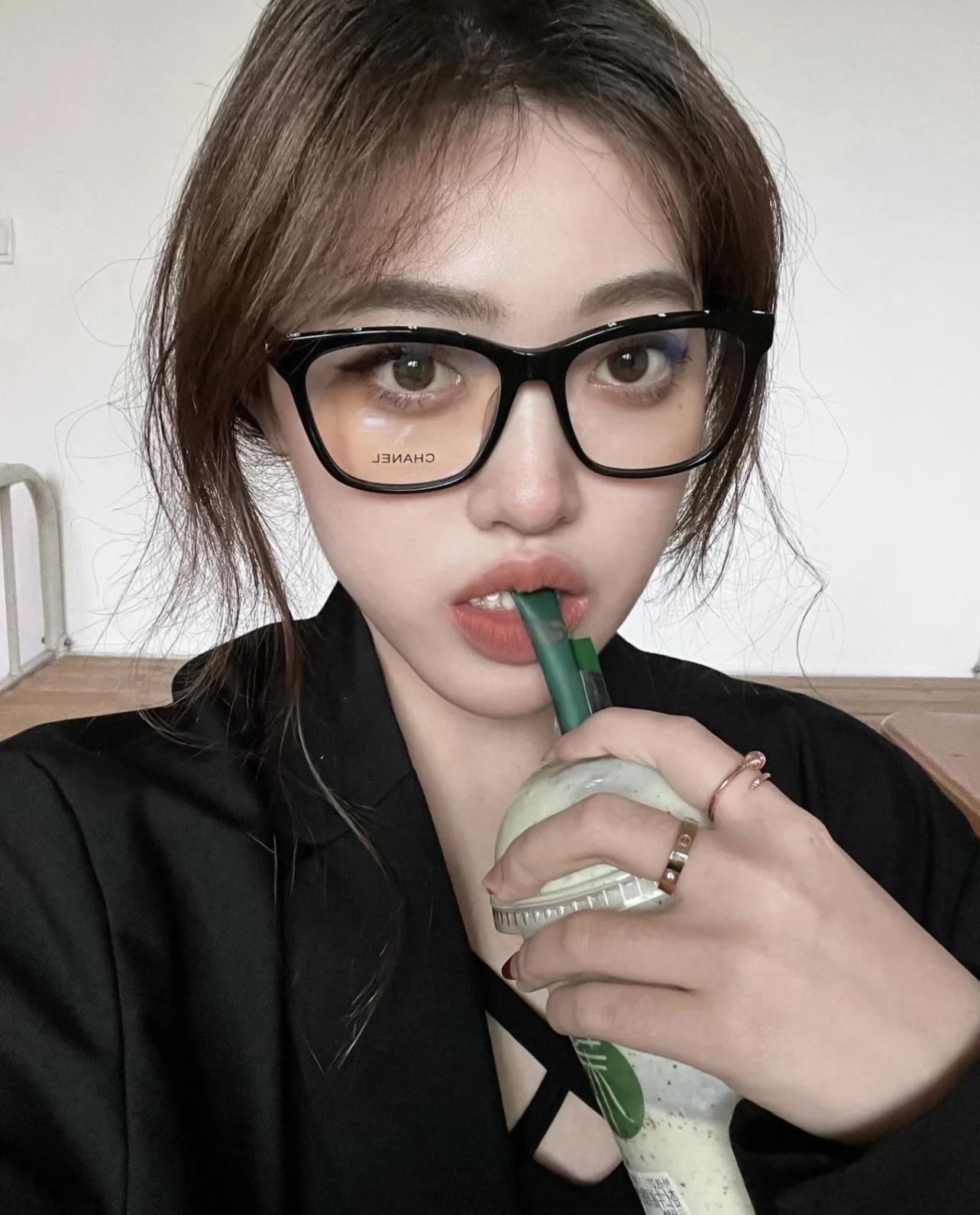 0b12943793fa7510be6cfbd2b0a90b00.jpg