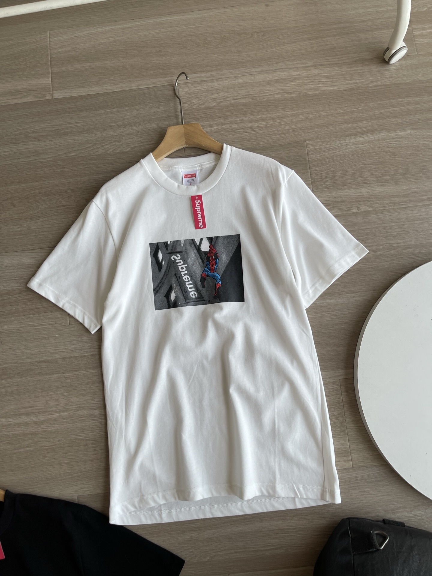 1b22ed2a2ab584ee9e1830ef1a022a71.jpg