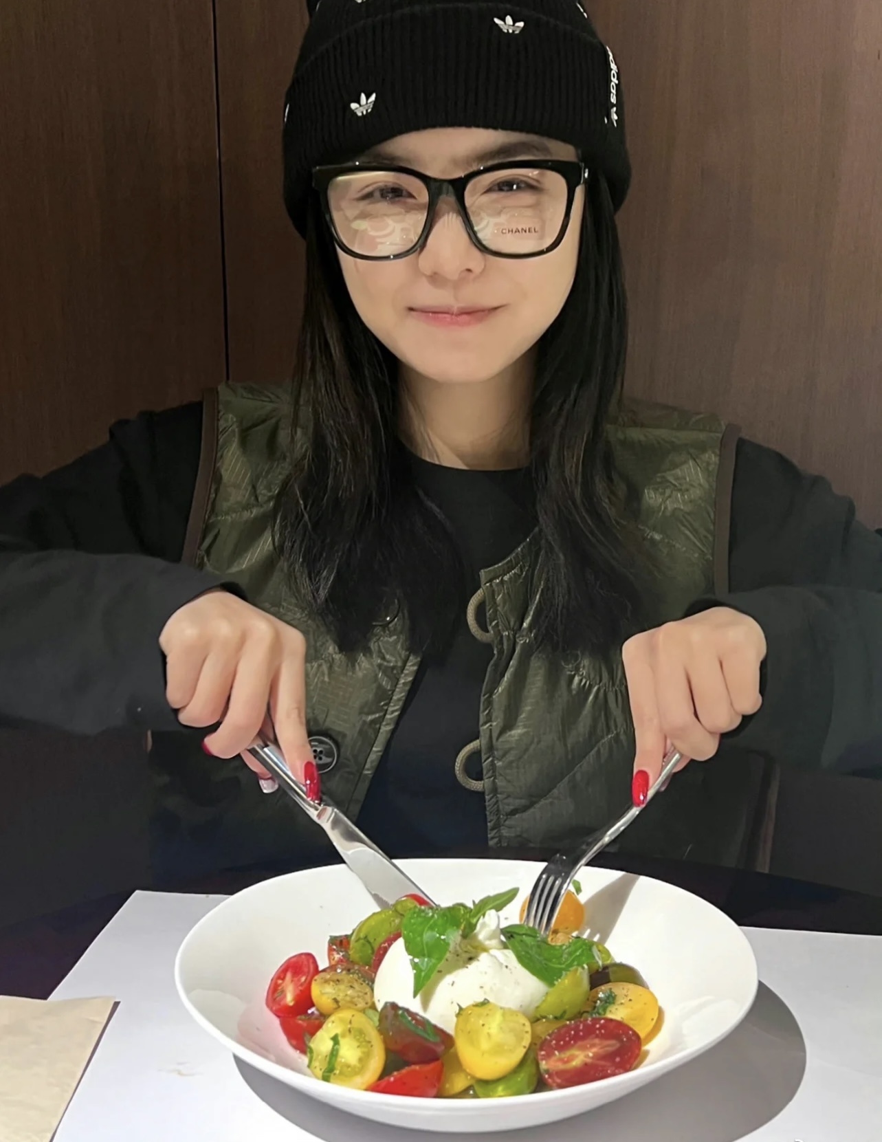 7ab1c3c43917ab0266b8a48f9e8a8c1d.jpg