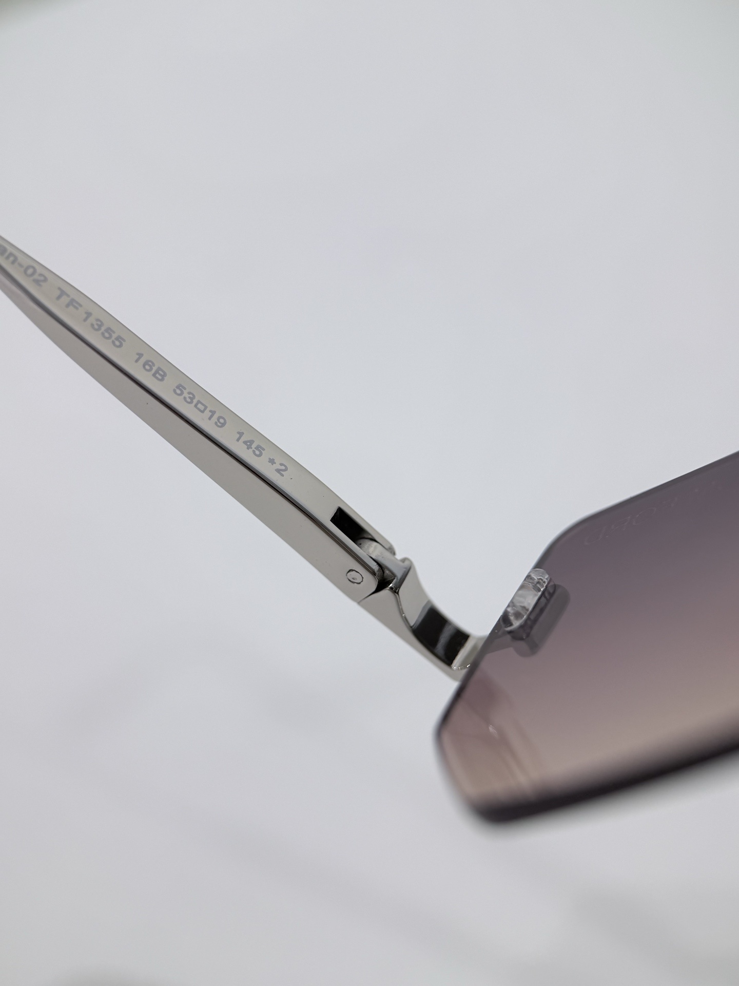 9c5c159f6ca4ef4851b2779f6fa1f986.jpg