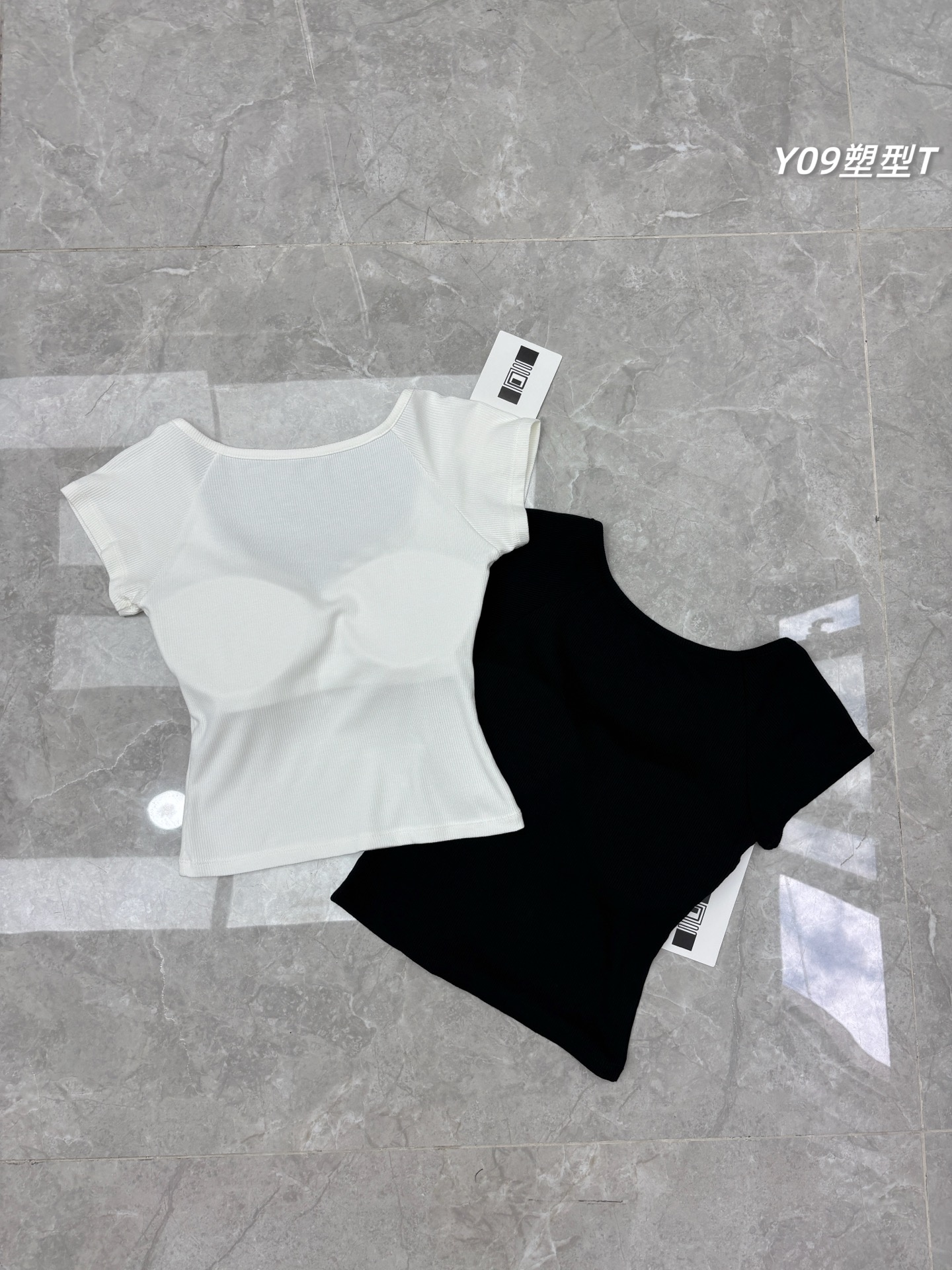c10671f2e69e8d1b254aeabfea2f37f6.jpg