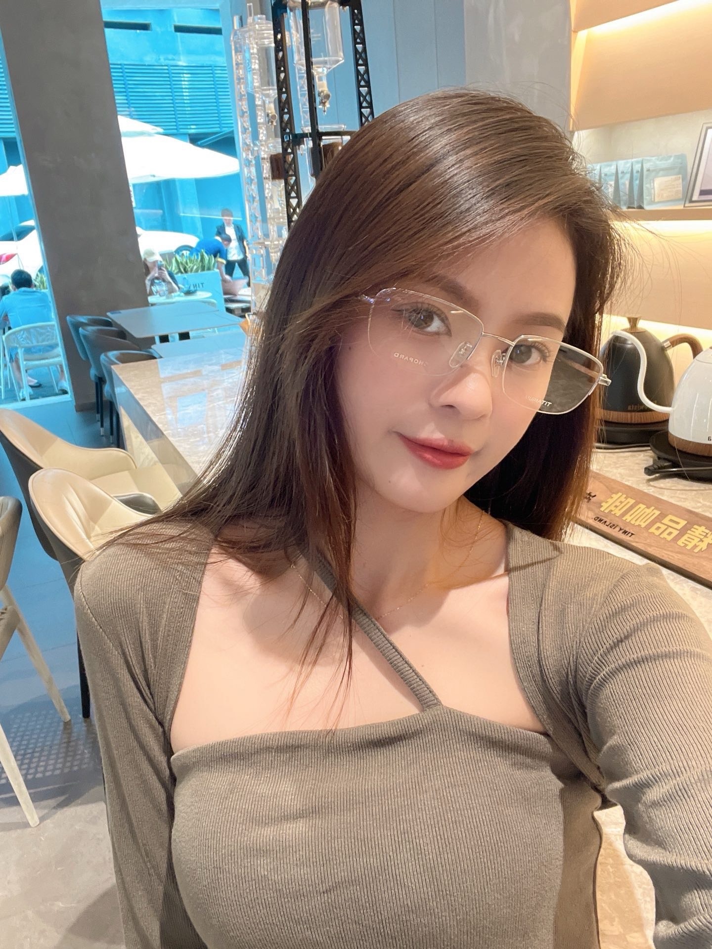 ebf5f496fa2f8af41aa21f525c57cebe.jpg