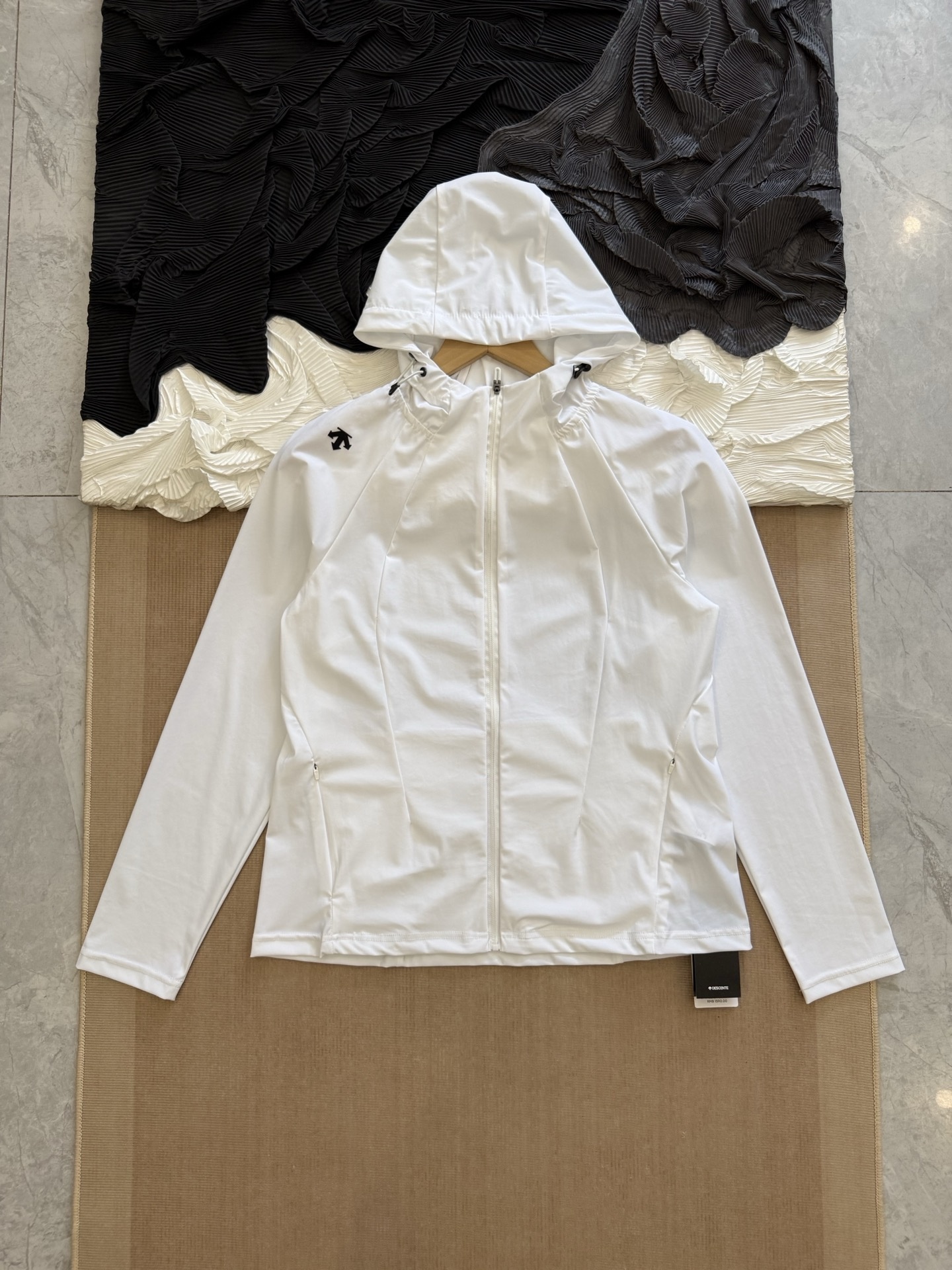 566d9e83c3d4a0066f669370939bebd8.jpg
