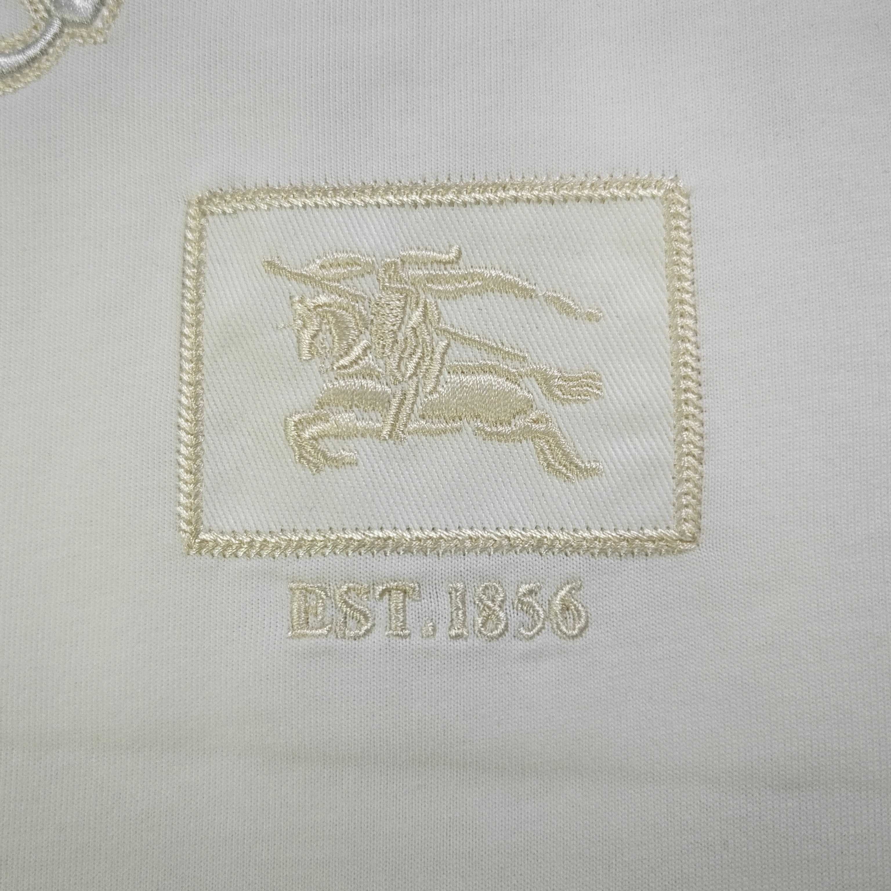 61de997eb6eb4b41c82a9b987362b612.jpg