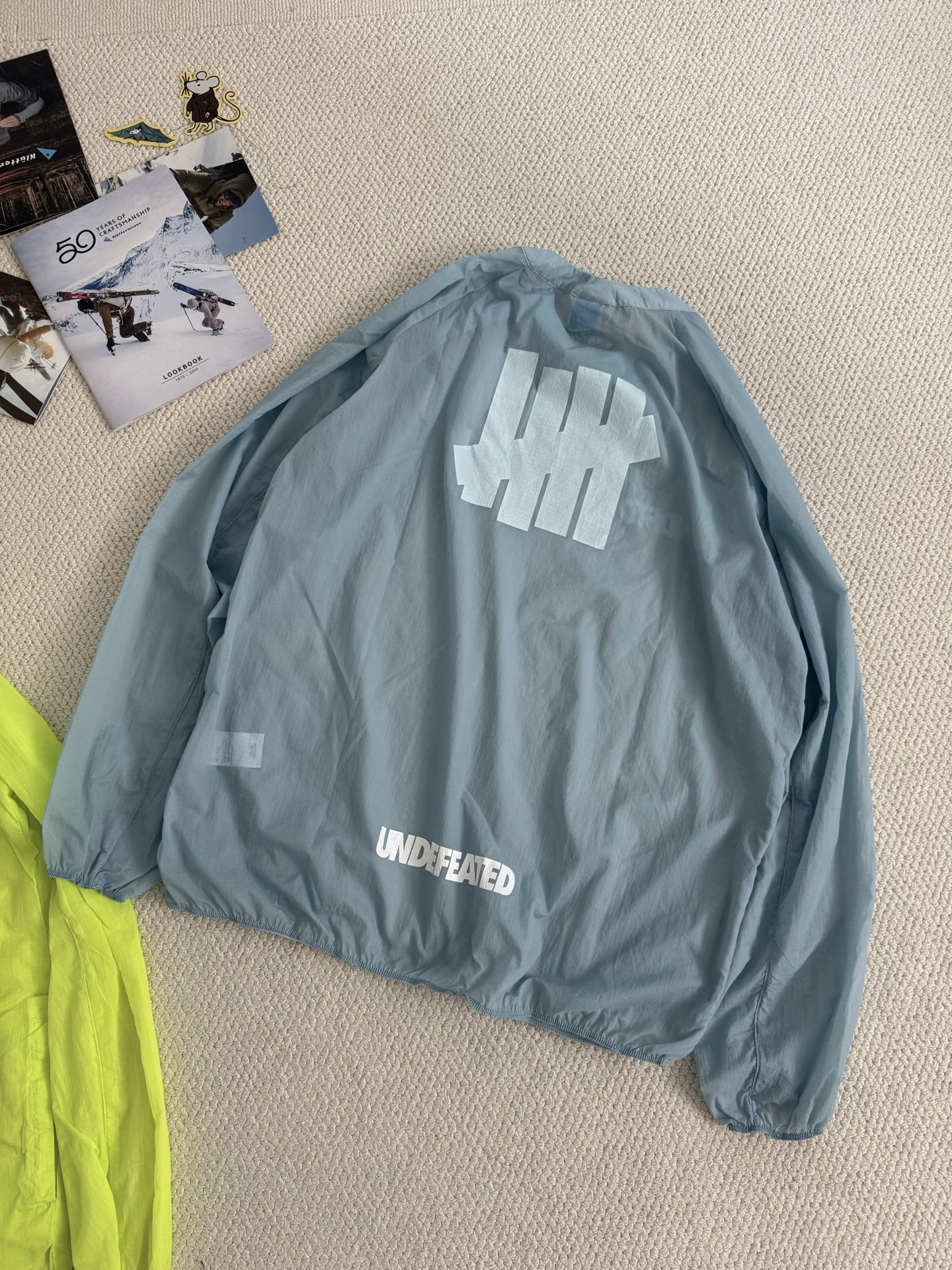 7be0ed90aad22fd7c36f0c40a6fff2c1.jpg