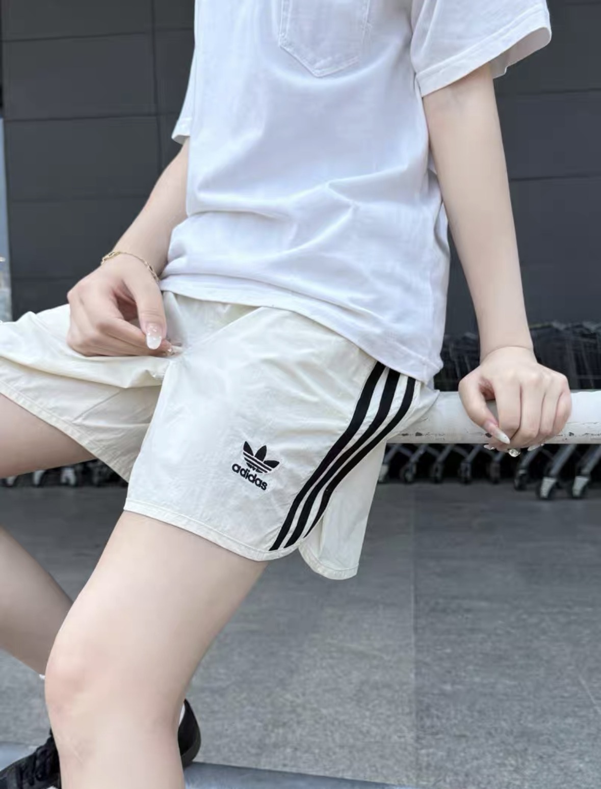 d29ca83fa5071ff8face35befb43b8d8.jpg