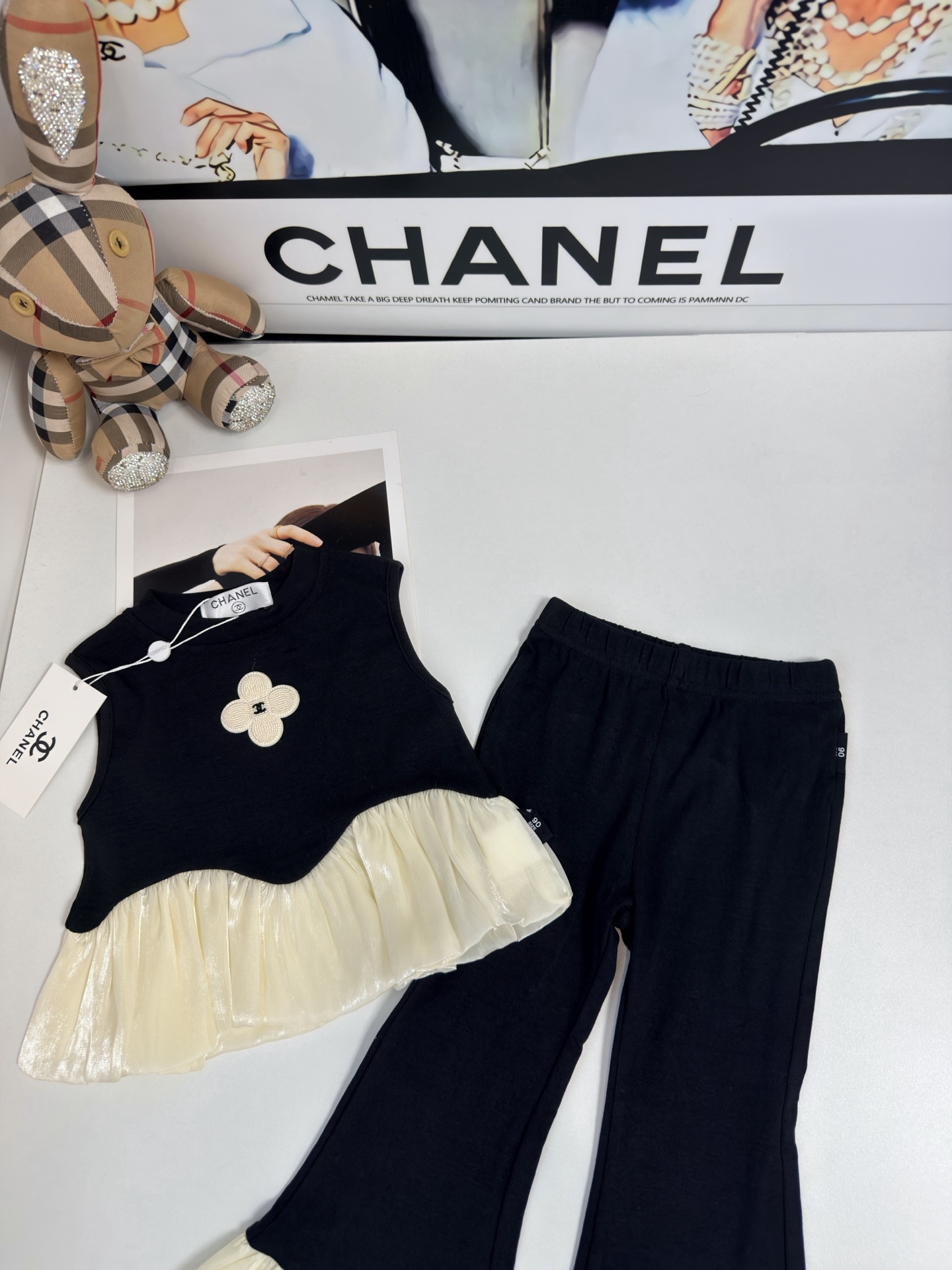 00d5ee311dc3854fdecb8a86778e1410.jpg
