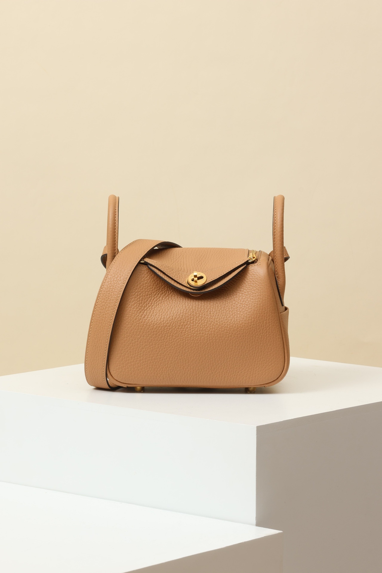 077f23850b8bf0c9978404a068424fb3.jpg
