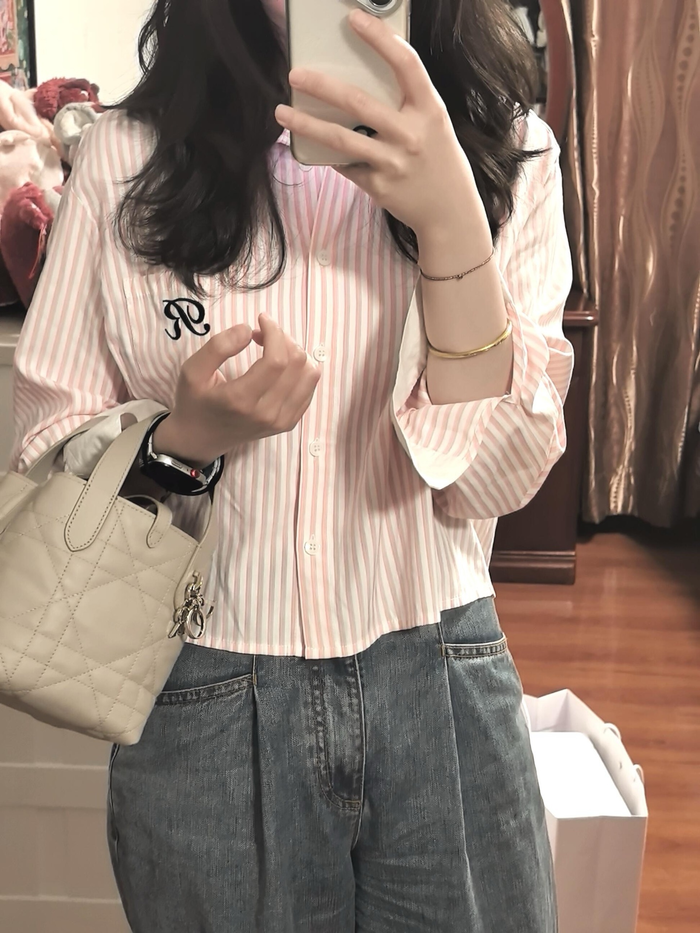7ff96ae8efe642bb920995bcb58c3c49.jpg