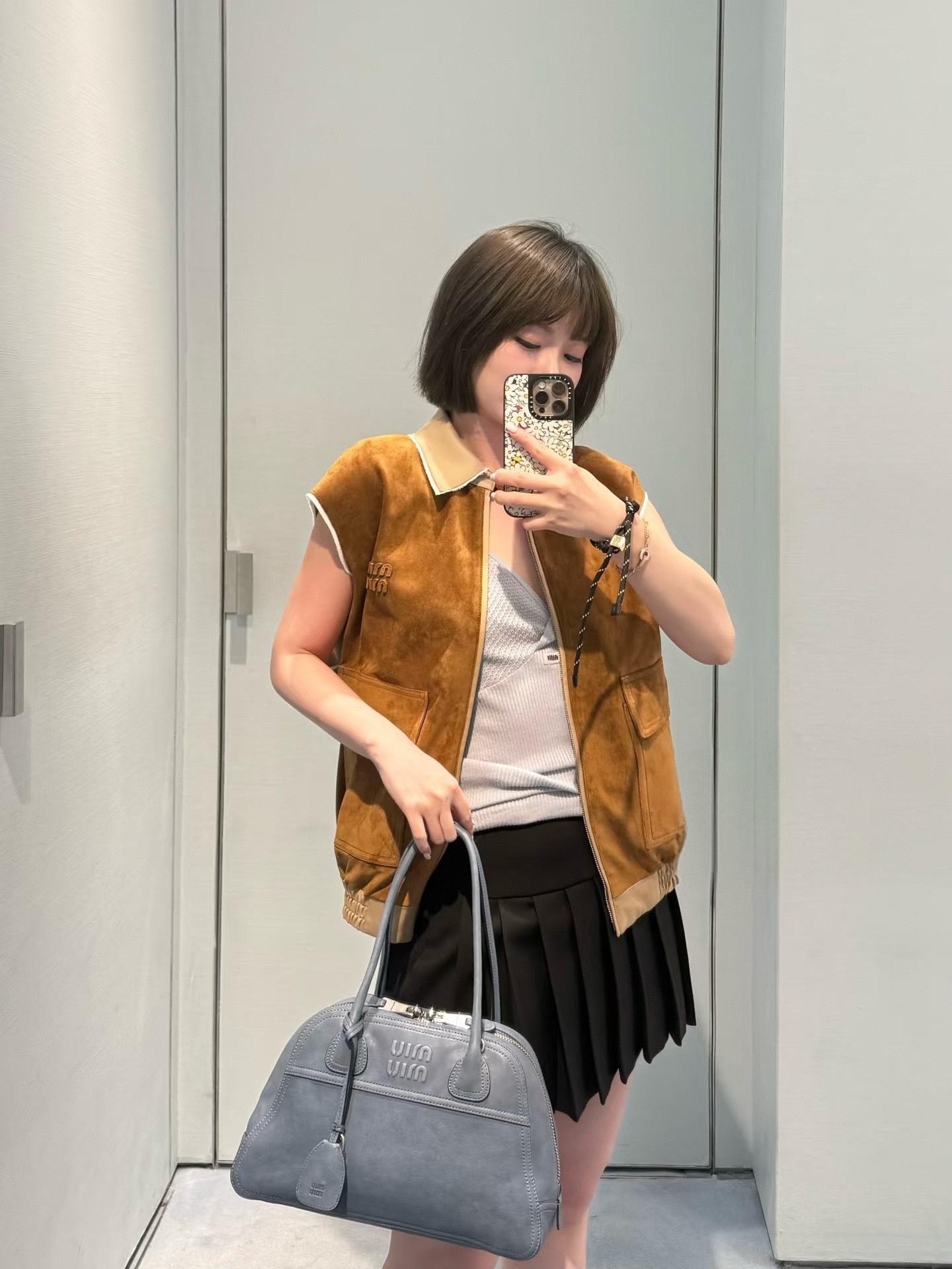 b3007bb80838db9c3cd0089aac2c4b4e.jpg