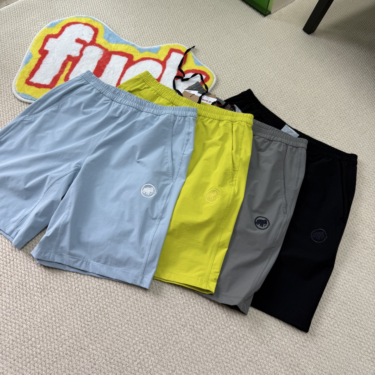 a5f82433054adda75693e230e874cf1d.jpg