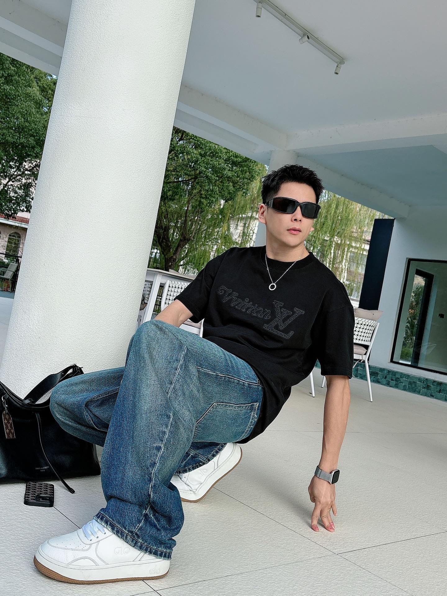 084deadb6ab26cfb9b86ecbc02174bcb.jpg